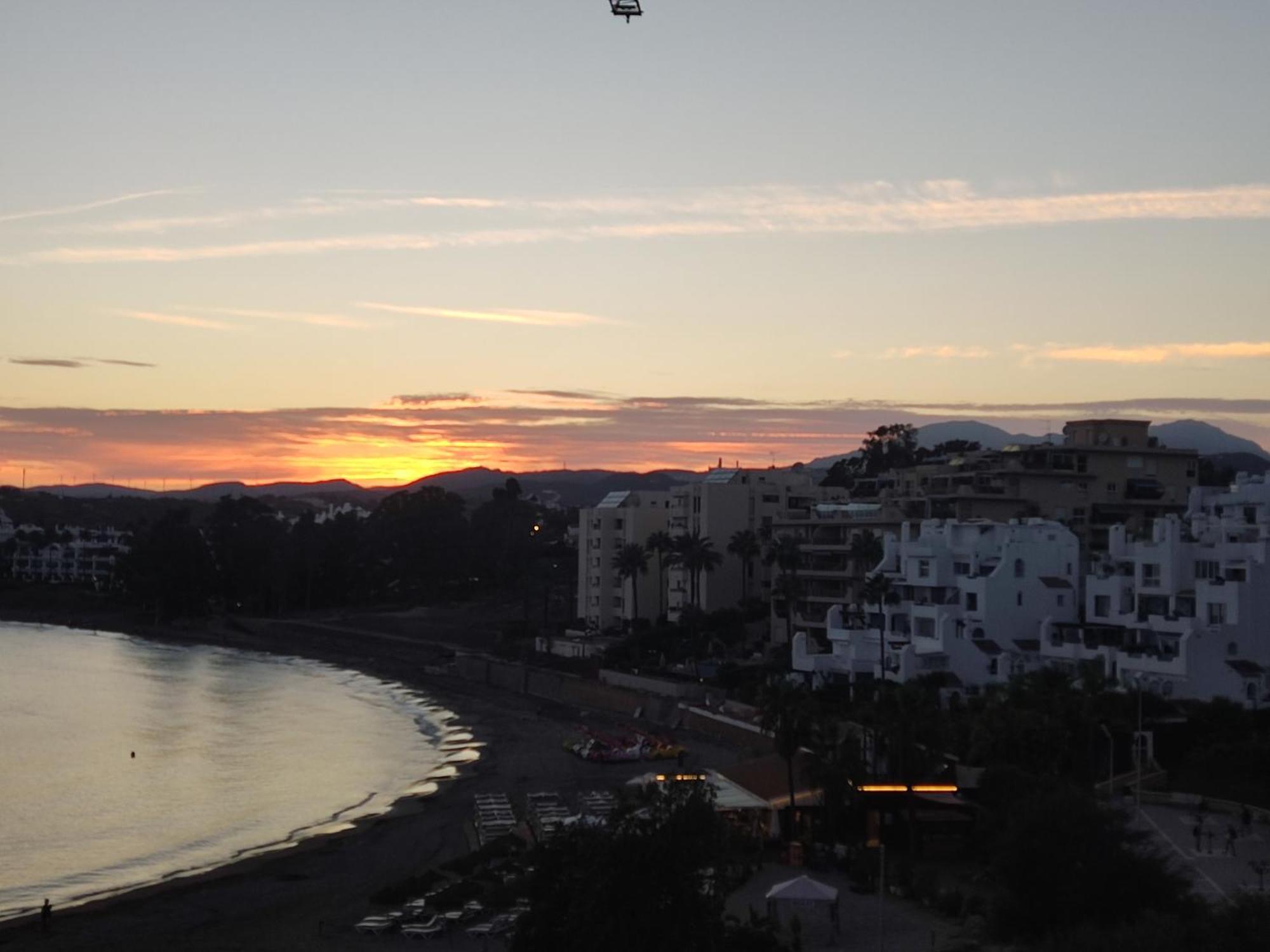 Front Sea View Penthouse Estepona Exterior foto