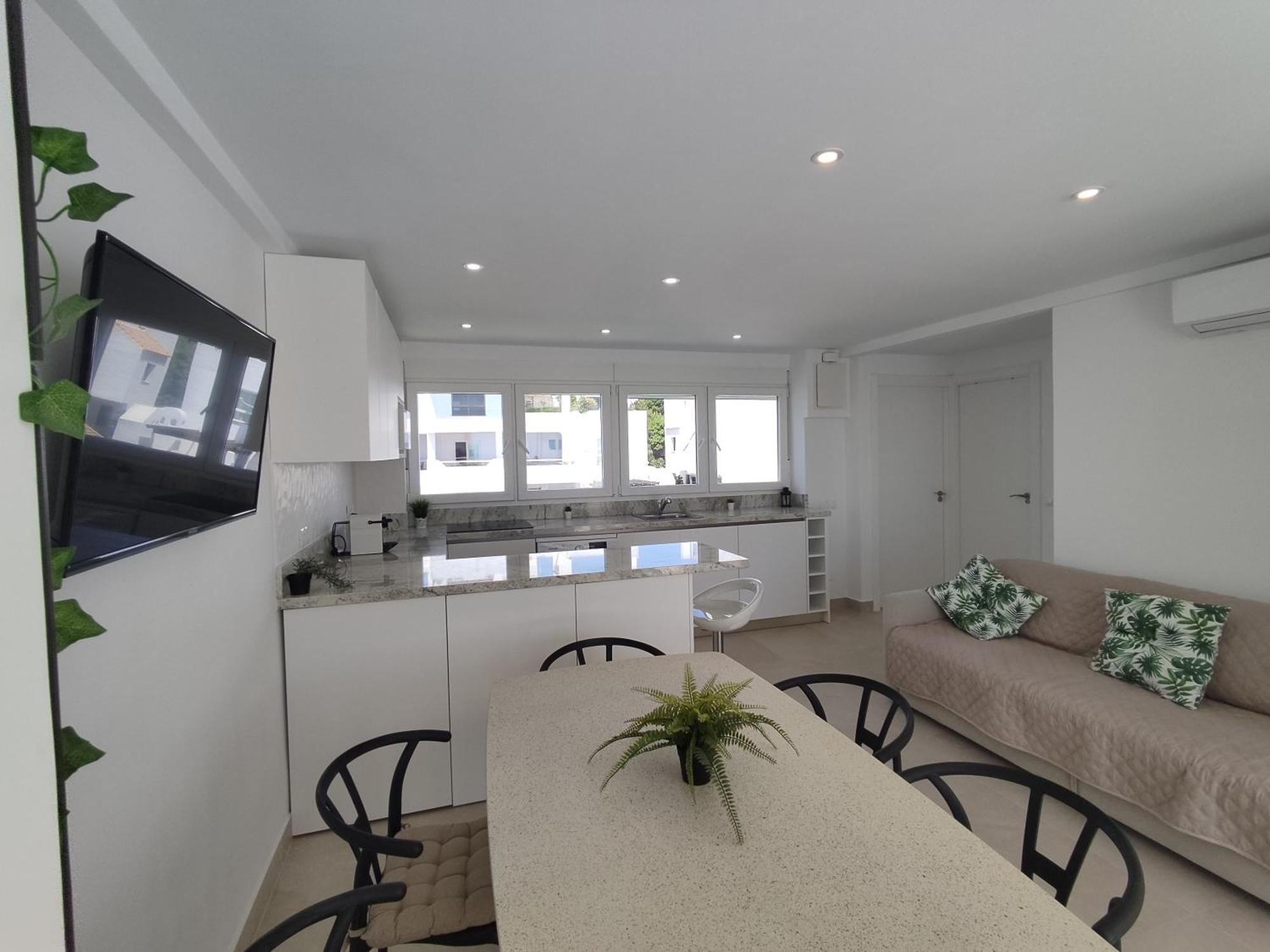Front Sea View Penthouse Estepona Exterior foto